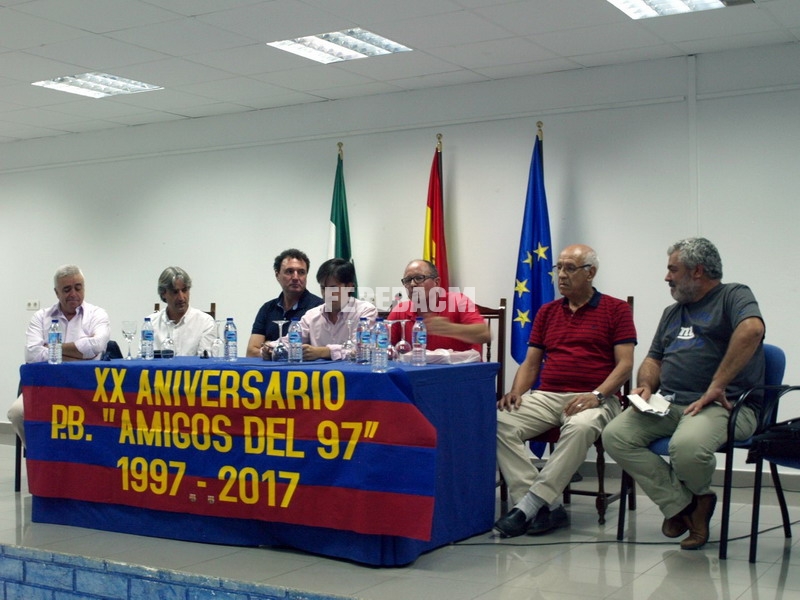 Espectacular ambiente en el XX Aniversario Peña Barcelonista 'Amigos del 97'